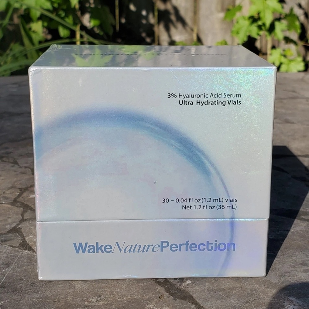 Ultra-Hydrating Serum Vials